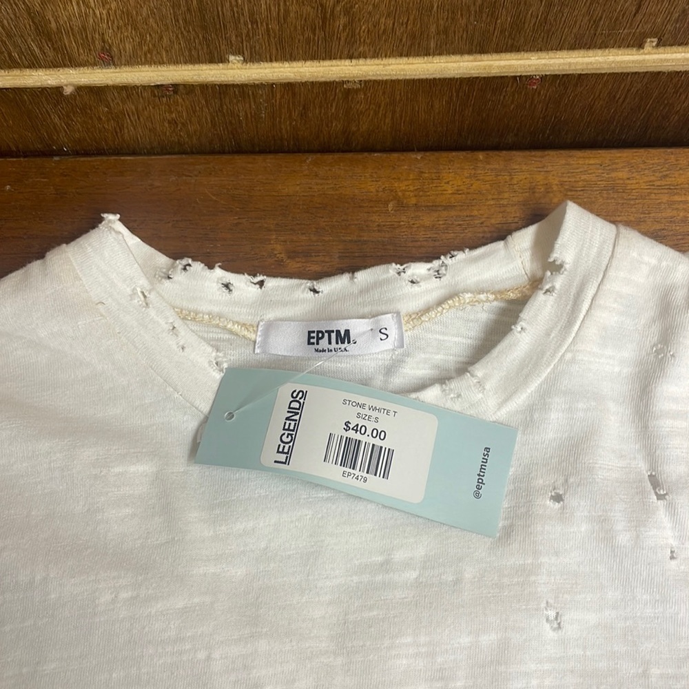 EPTM T-Shirt “The Distressed Long Tee” in Cream White by The Perfect Example T-9 - Picture 2 of 11